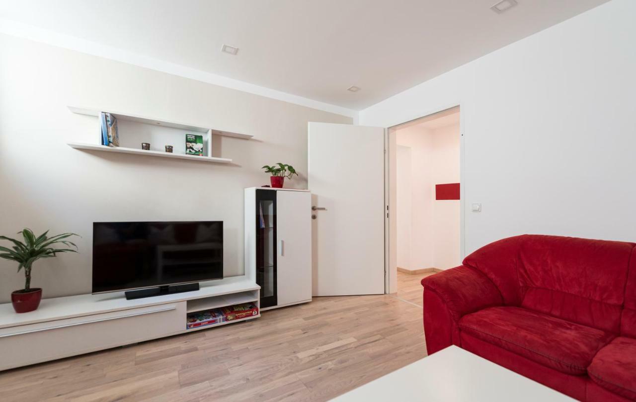 Apartamento Haus Haslauer Strobl Exterior foto